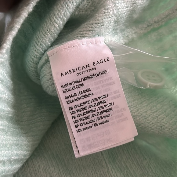NWT American Eagle Mint Green Cropped Button Front Cardigan Women’s Size X-Large - Picture 5 of 5